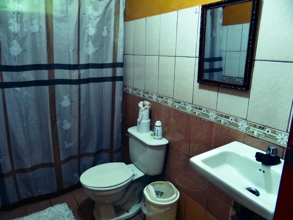 Hummingbird House B&B モンテベルデ エクステリア 写真